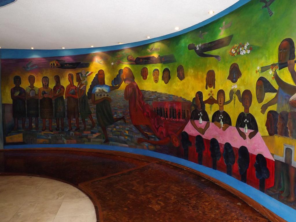Royal Pedregal Hotel Мексико Сити Екстериор снимка Mural at the National Museum of Ghana