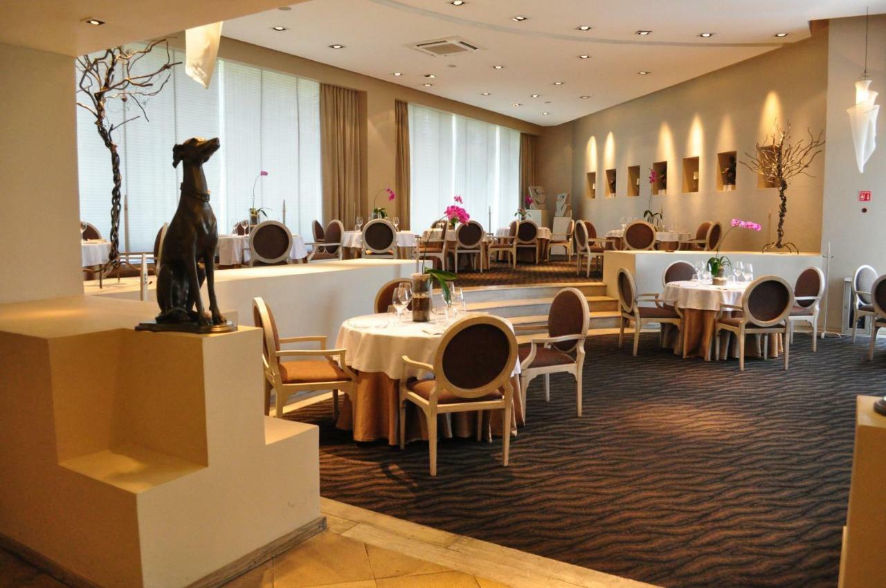 Royal Pedregal Hotel Мексико Сити Екстериор снимка Restaurant "Schiff"